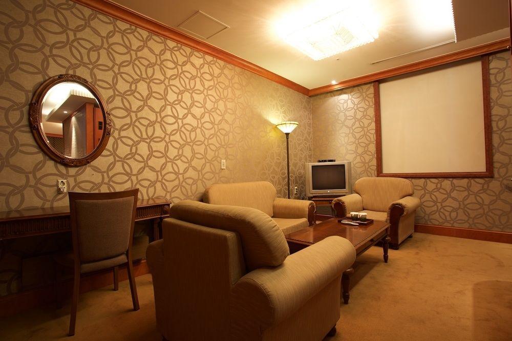 The Koryo Hotel Bucheon Extérieur photo